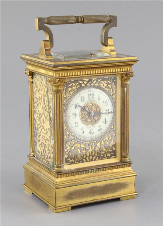 An early 20th century French quarter repeating carriage alarm clock, by Le Roy & Fils, Palais Royale, height 7in.